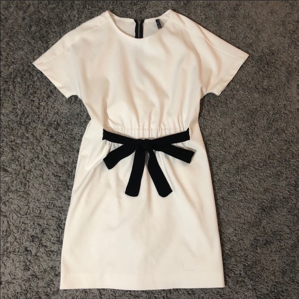 BRAND NEW ZARA WHITE DRESS